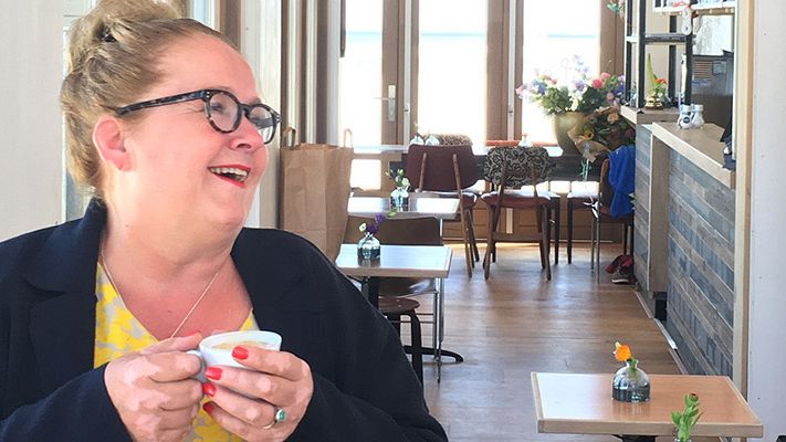 Strandpaviljoen Oost; Je…