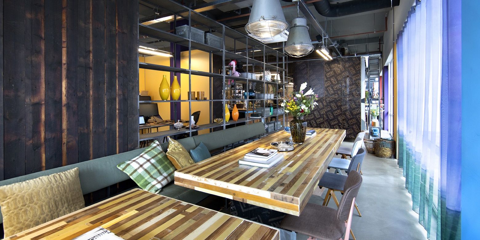 Maatschappelijk interieur van SNS Expertisecentrum Groningen