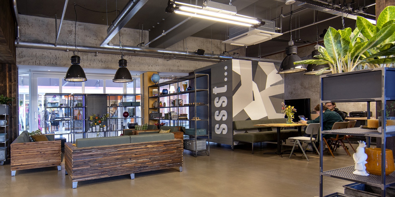 Maatschappelijk interieur van SNS Expertisecentrum Groningen