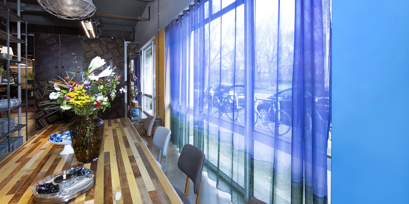 Maatschappelijk interieur van SNS Expertisecentrum Groningen
