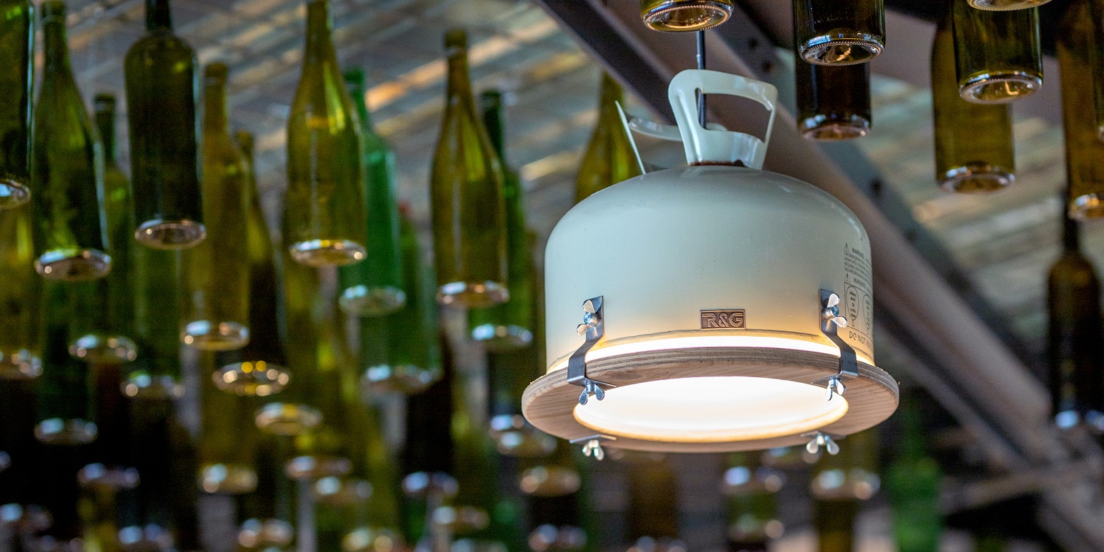 Circulair interieur van het Upcyclecentrum Almere