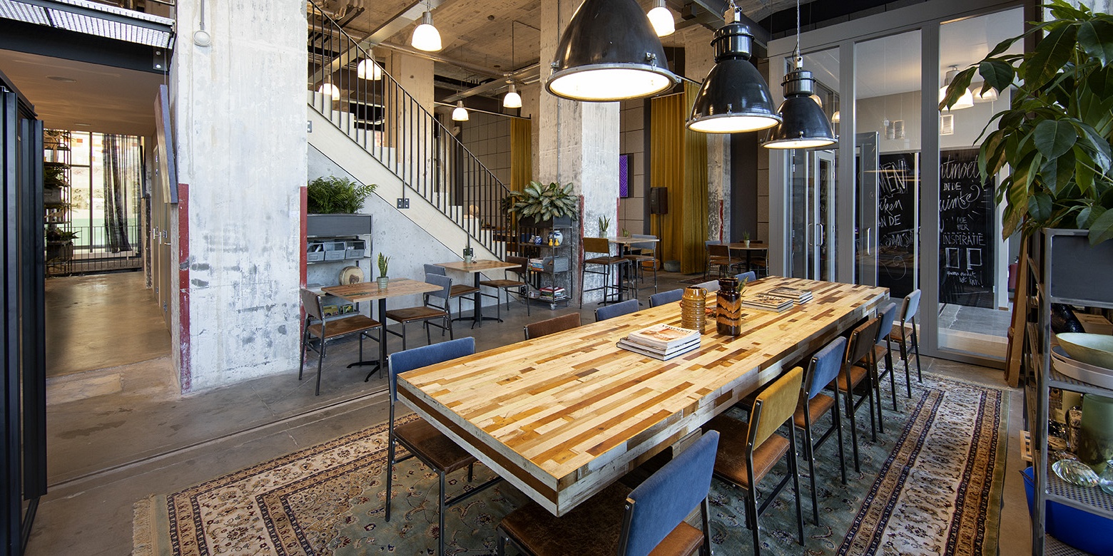 Kantoor interieur van SNS Expertisecentrum Maastricht