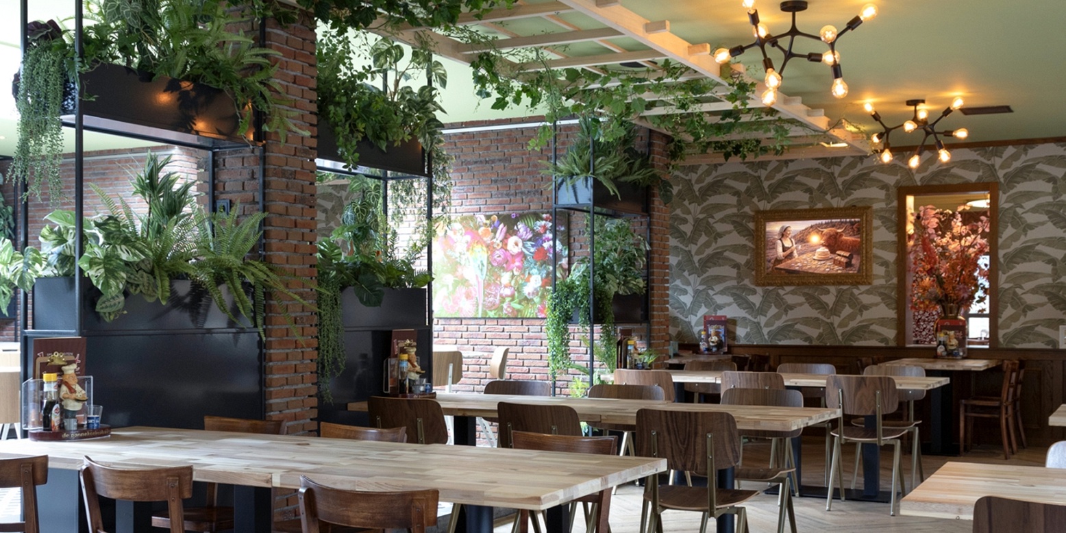 Restaurant interieur van de Pannekoekenbakker Plasmolen