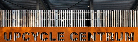 Circulair interieur van het Upcyclecentrum Almere 